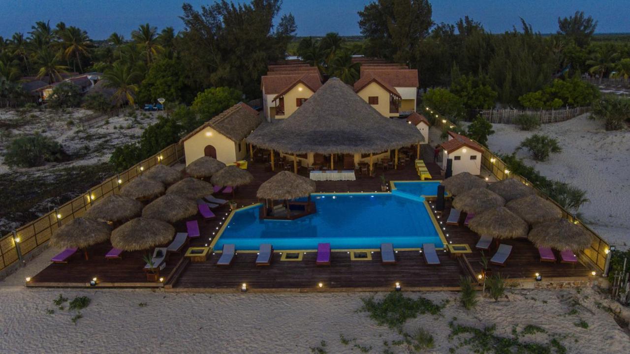 Laguna Beach Морондава Екстериор снимка